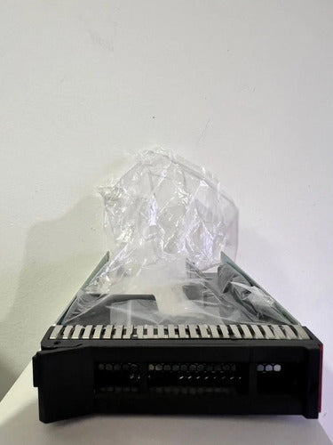 Bandeja Caddy 3.5 Con Adaptador 2.5 Ssd Sm17a06251